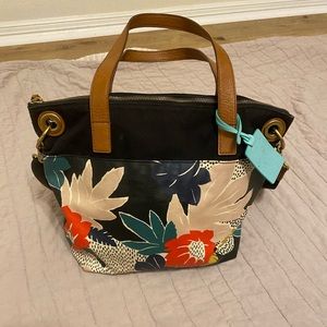 Fossil shoulder/ crossbody bag w/ fossil wallet